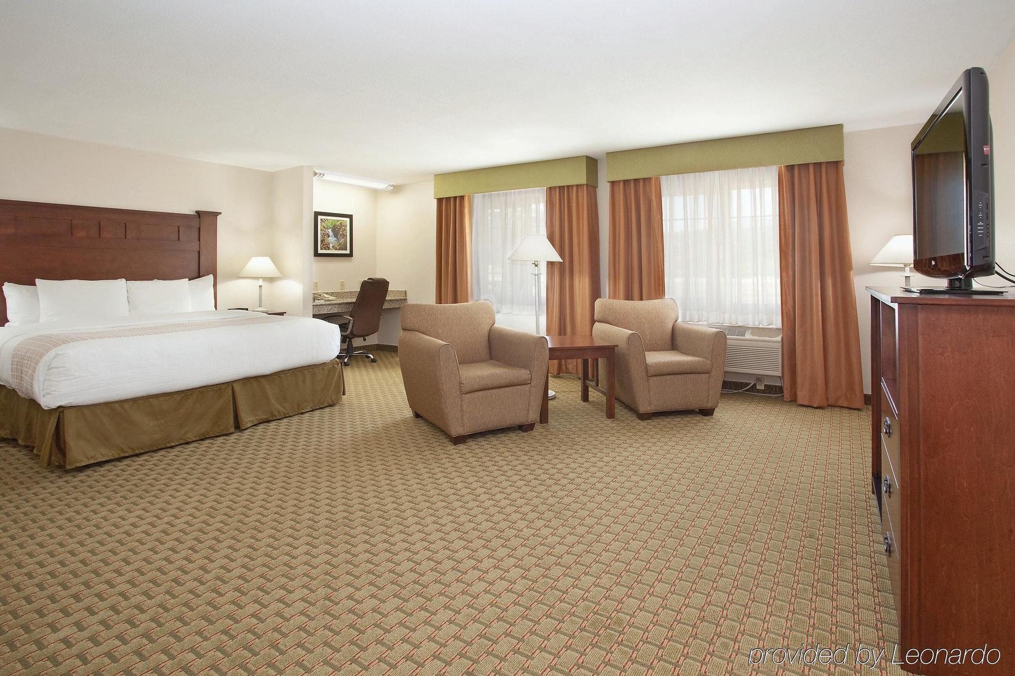 Hotel La Quinta By Wyndham 3*